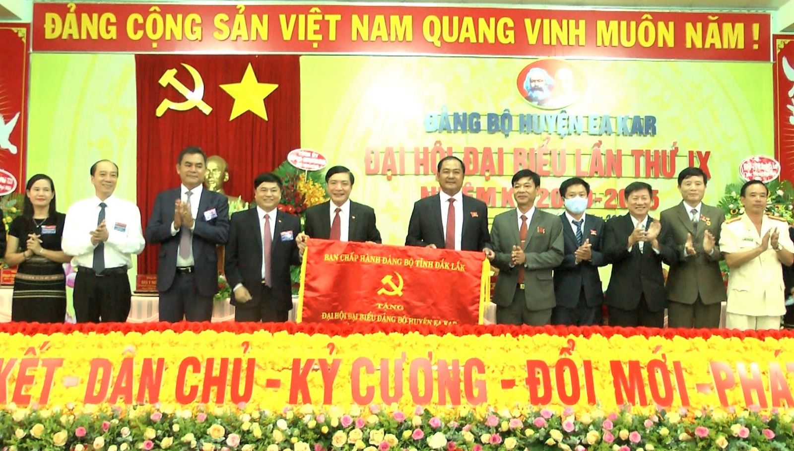 Đại hội đại biểu Đảng bộ huyện Ea Kar lần thứ IX,  nhiệm kỳ 2020 - 2025