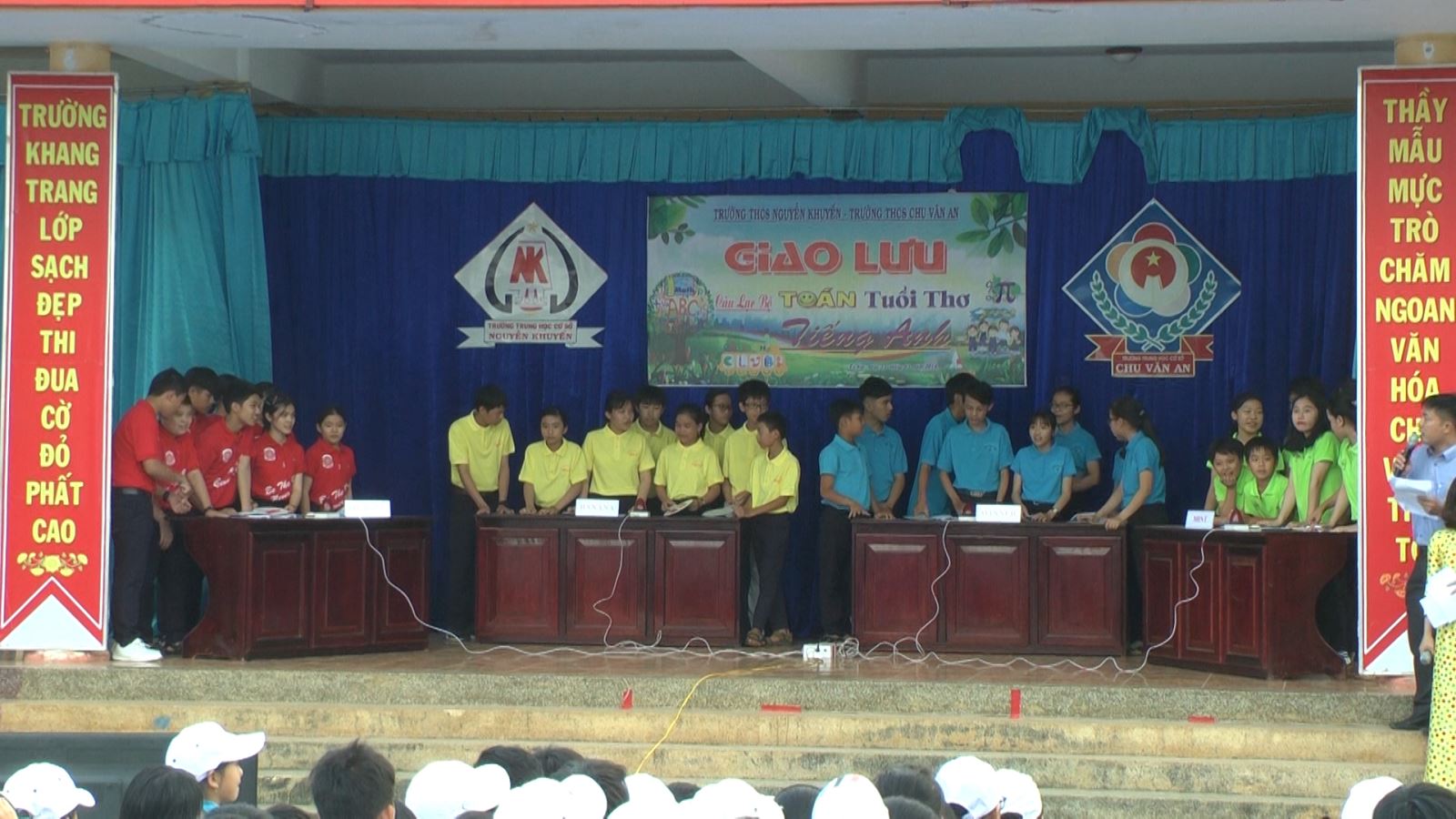 Giao lưu các Câu lạc bộ Toán, tiếng Anh tuổi thơ