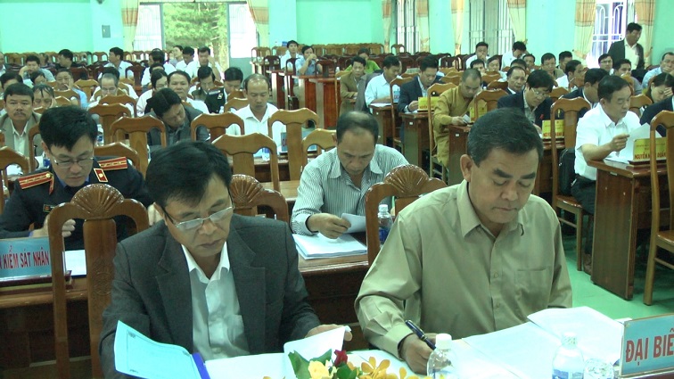 Các đại biểu tham dự Kỳ họp