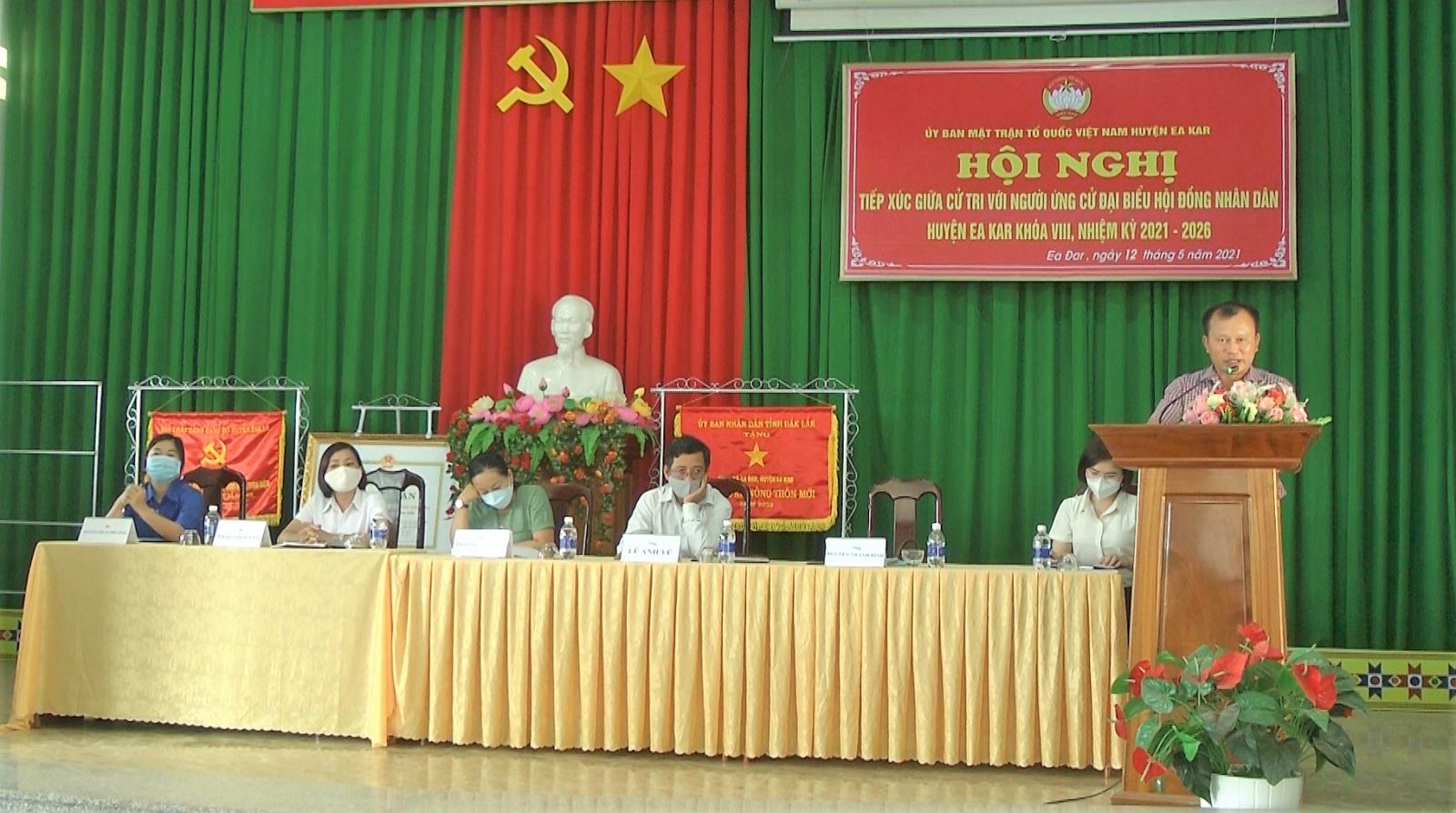 Hội nghị tiếp xúc giữa cử tri của xã Ea Đar với những người ứng cử đại biểu HĐNĐ huyện Ea Kar khóa VIII, nhiệm kỳ 2021 – 2026