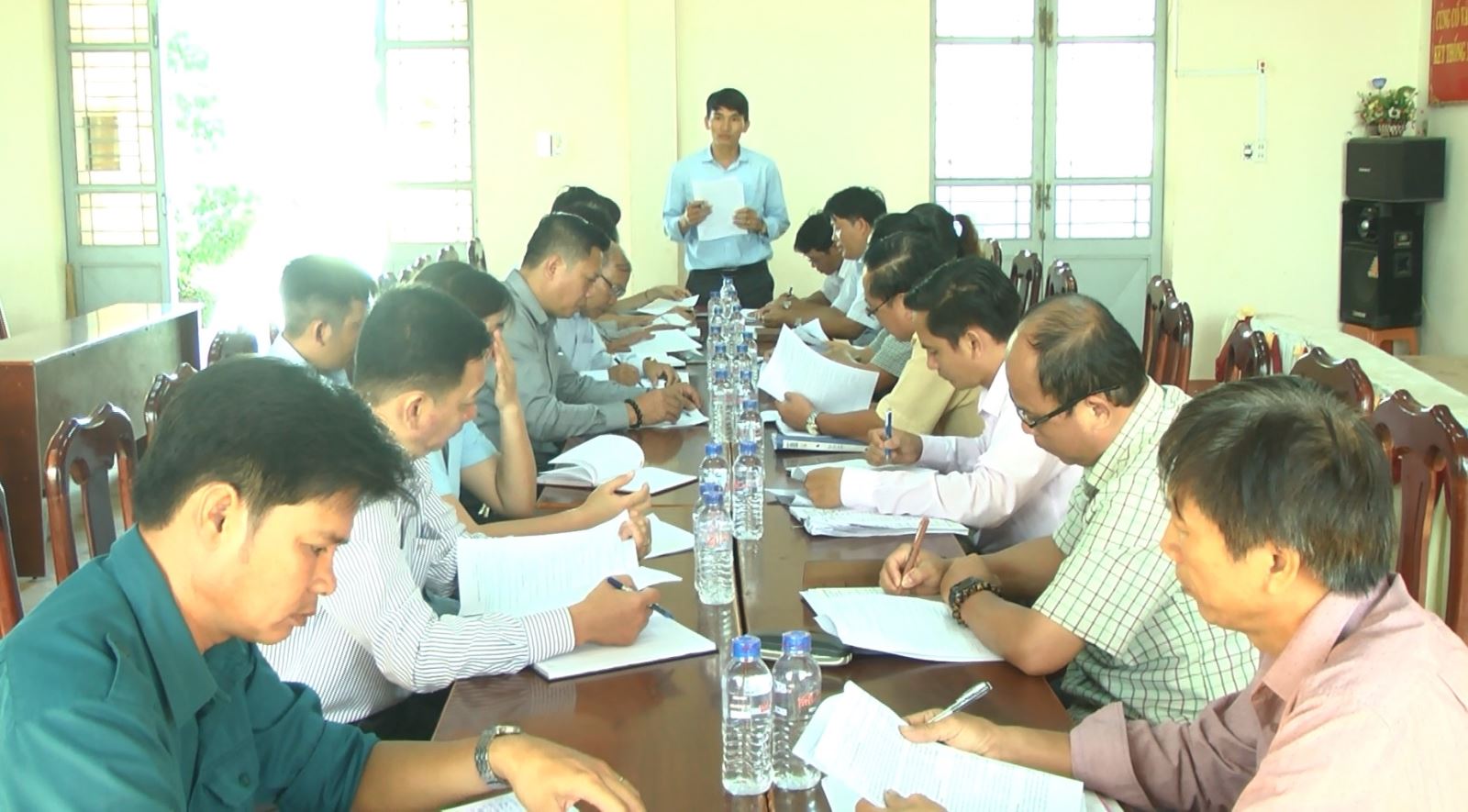 Đoàn công tác của Văn phòng điều phối chương trình xây dựng nông thôn mới tỉnh Đắk Lắk đã trực tiếp làm việc với Đảng ủy, chính quyền xã Ea Týh