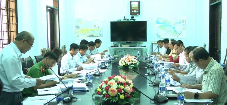Huyện EaKar làm việc với Văn phòng điều phối Chương trình mục tiêu Quốc gia xây dựng nông thôn mới tỉnh Đăk Lăk.