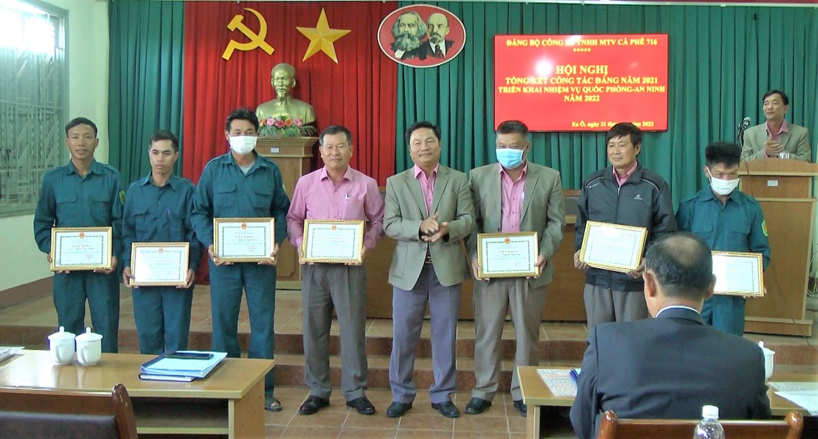 Đảng bộ công ty TNHH MTV Cà phê 716 tổng kết công tác xây dựng Đảng năm 2021, triển khai nhiệm vụ năm 2022.