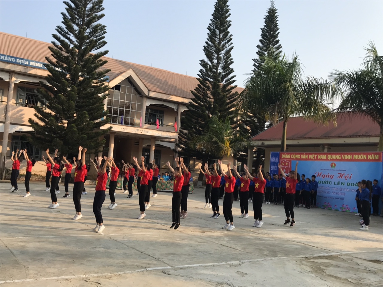 Hội đồng đội huyện Ea Kar tổ chức ngày hội "Bước Tiến Lên Đoàn"