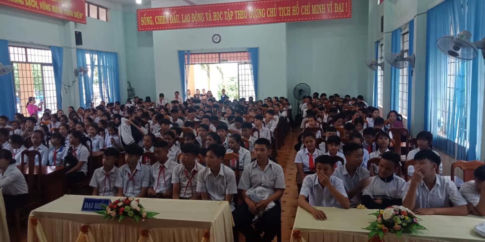 Truyền thông giáo dục kỹ năng sống, chăm sóc sức khỏe sinh sản vị thành niên, phòng chống xâm hại tình dục trẻ em