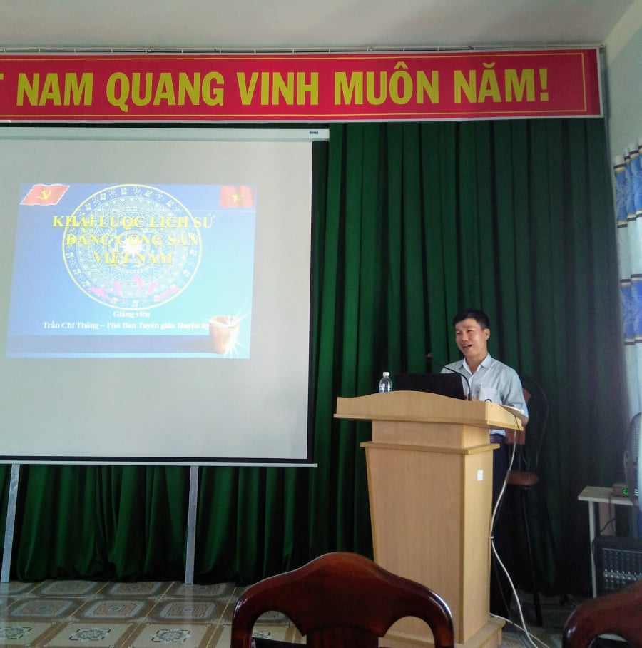 Huyện Ea Kar khai giảng lớp bồi dưỡng kết nạp Đảng khóa II- Năm 2019