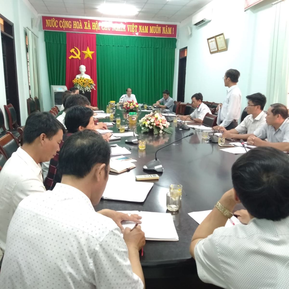 UBND huyện EaKar huyện tổ chức hội nghị sơ kết công tác quý I và triển khai thực hiện nhiệm vụ quý II năm 2019 trên địa bàn huyện EaKar.