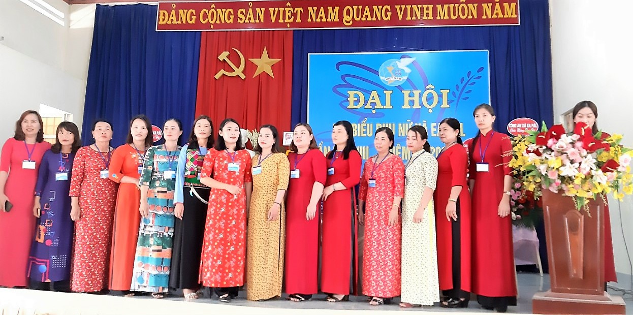 Đại hội Hội LHPN xã Ea Păl lần thứ VIII, nhiệm kỳ 2021-2026