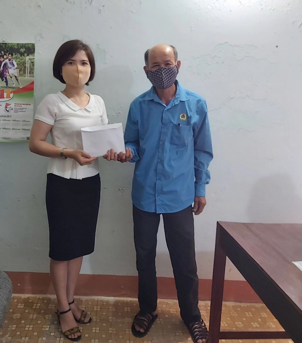 UBMTT VN xã EaĐar hưởng ứng kêu gọi toàn  dân ủng hộ phòng chống dịch Covid19 trên địa bàn.