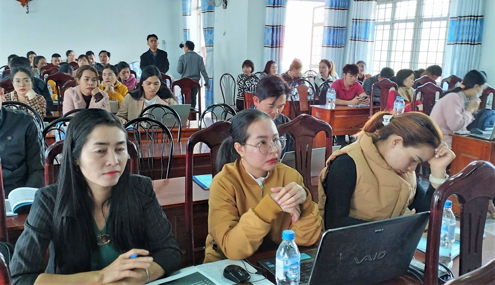 Tập huấn, bồi dưỡng nâng cao năng lực chuyển đổi số và ứng dụng công nghệ thông tin cho cán bộ công chức, viên chức huyện Ea Kar năm 2022