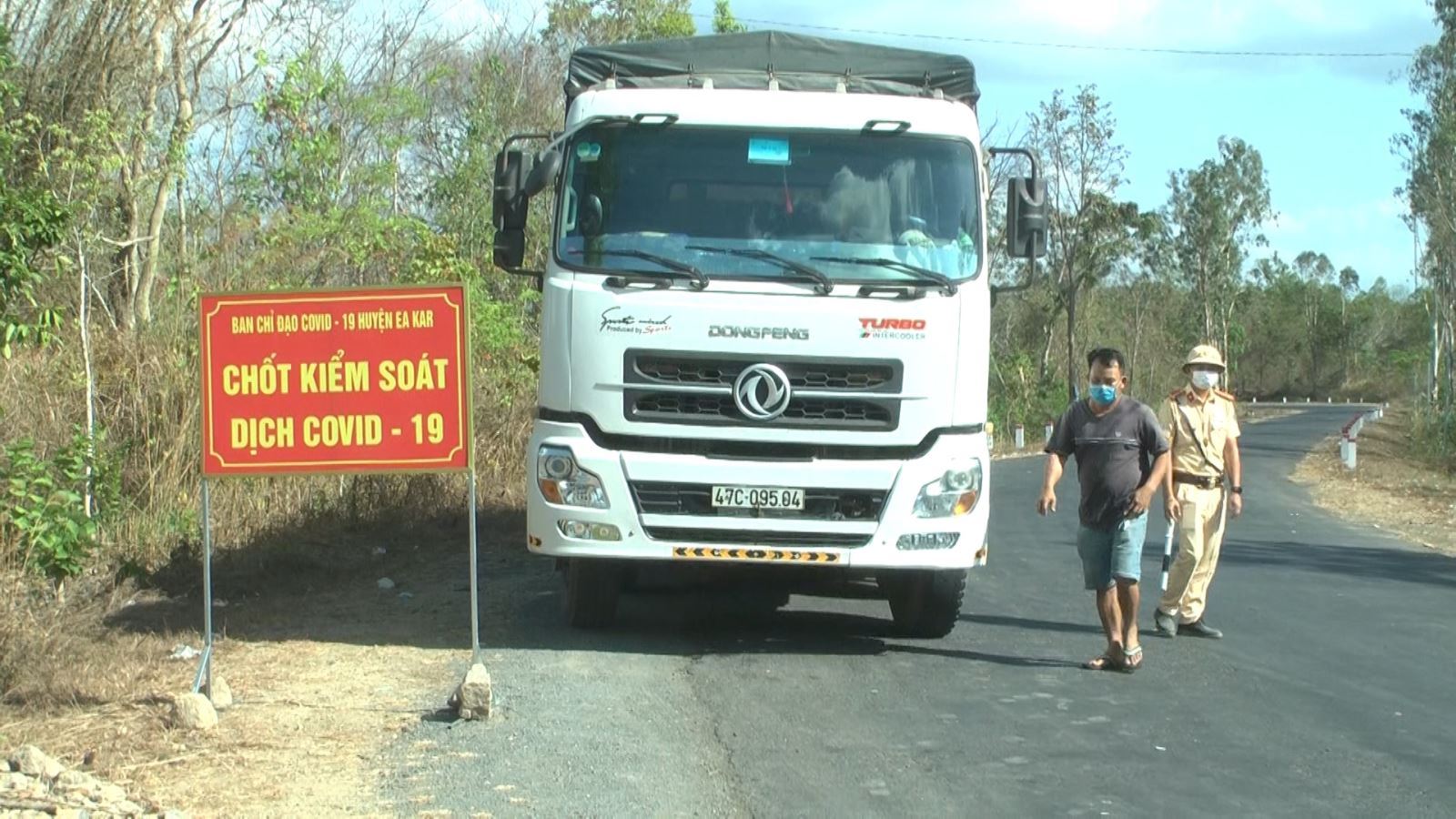 Huyện Ea Kar tái khởi động chốt kiểm soát liên ngành phòng, chống dịch Covid-19 tại Quốc lộ 29 