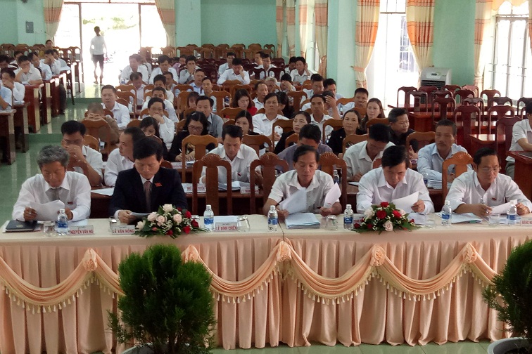 Đại biểu dự kỳ họp thứ 6, HĐND Huyện EaKar khóa VII, nhiệm kỳ (2016-2021)
