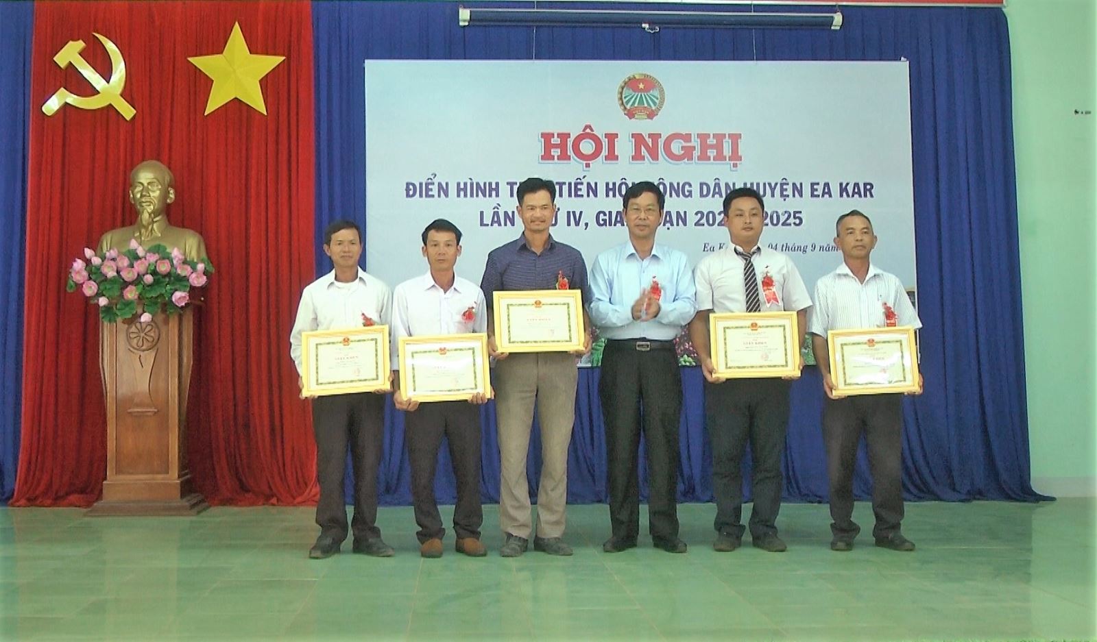 Hội Nông dân huyện Ea Kar tổ chức hội nghị điển hình tiên tiến lần thứ IV, giai đoạn 2020-2025
