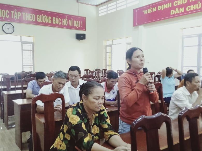 UBMTTQVN xã EaTyh tổ chức Hội nghị tiếp xúc cử tri với Đại biểu HĐND 3 cấp sau kỳ họp thứ 10.