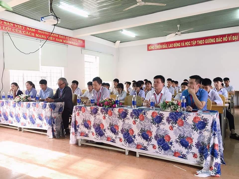 Khai giảng lớp trung cấp điện công nghiệp tại huyện Ea Kar