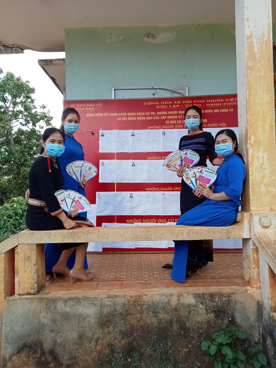 Hội LHPN xã EaĐar luôn đẩy mạnh công tác tuyên truyền bầu cử đại biểu Quốc hội khóa XV và đại biểu Hội đồng nhân dân các cấp nhiệm kỳ 2021-2026