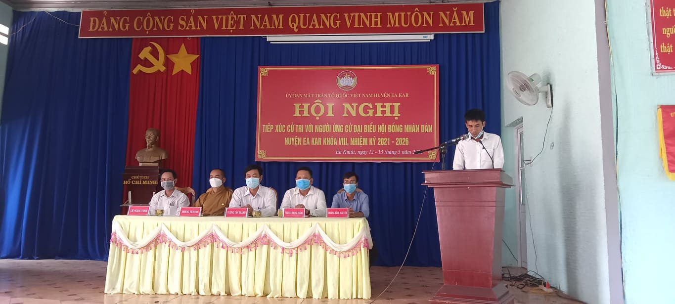 Hội nghị tiếp xúc giữa cử tri xã Eakmút với người ứng cử Đại biểu HĐND huyện EaKar khóa VIII, nhiệm kỳ 2021 – 2026