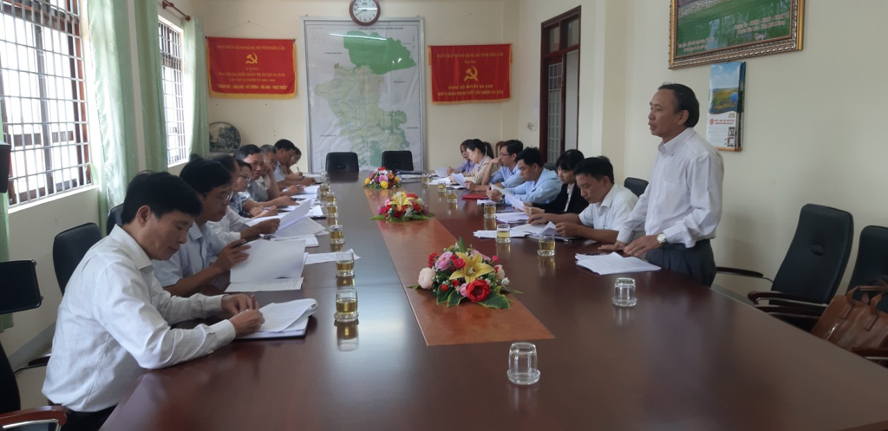 Kiểm tra, giám sát công tác tuyên giáo và hoạt động của Trung tâm bồi dưỡng chính trị huyện EaKar