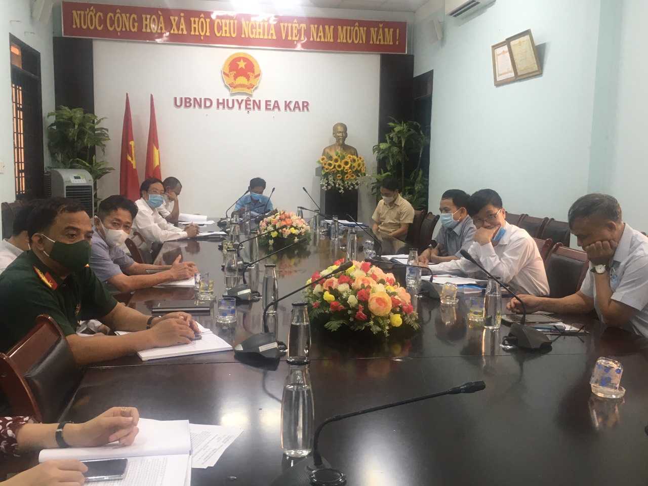UBND tỉnh tổ chức cuộc họp trực tuyến cấp tỉnh về công tác phòng, chống dịch COVID-19 và phương án giảng dạy, học tập trong điều kiện dịch bệnh