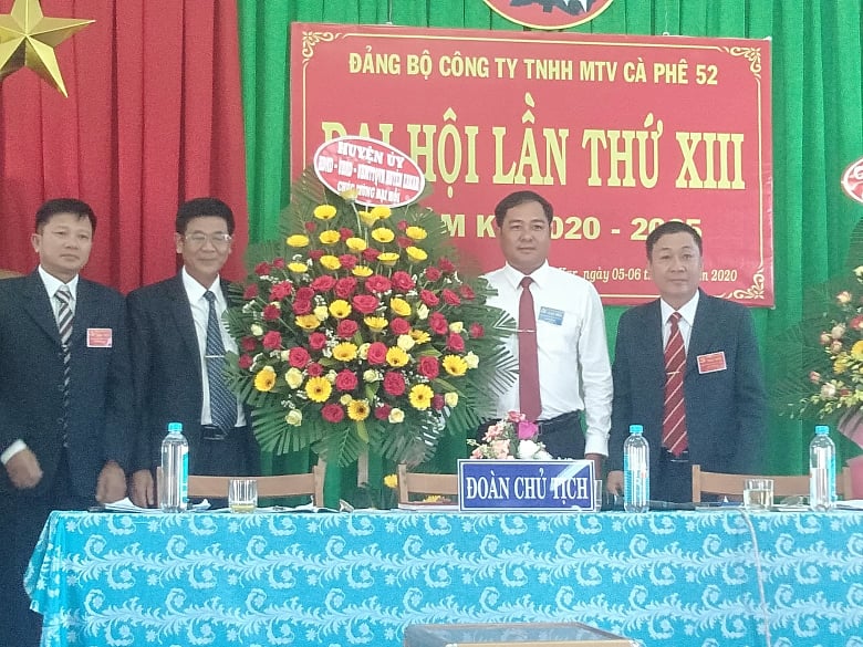 Đại hội Đảng bộ Công ty TNHH MTV Cà phê 52 lần thứ XIII nhiệm kỳ 2020 – 2025.
