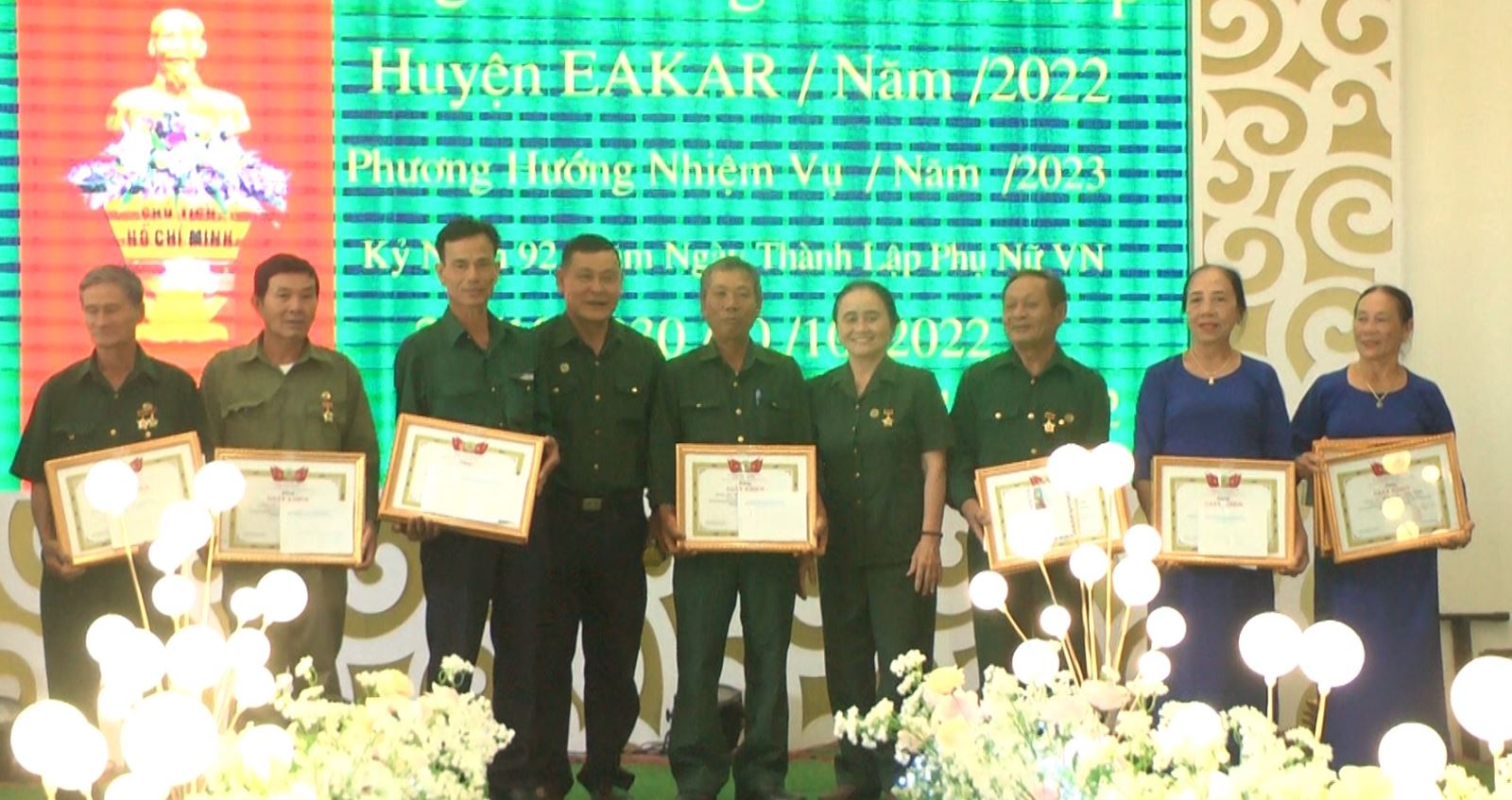 Hội cựu TNXP huyện EaKar tổ chức kỷ niệm 92 năm ngày Thành lập Hội LHPN VN 20/10/1930 -20/10/2022