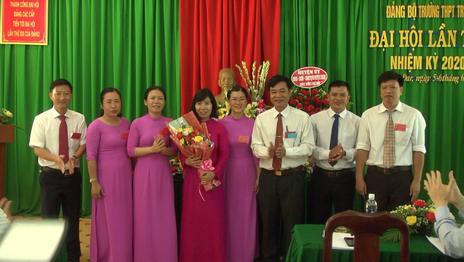 Đại hội Đảng bộ Trường THPT Trần Nhân Tông lần thứ VI, nhiệm kỳ 2020 - 2025