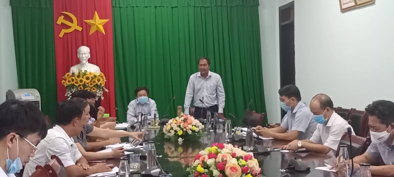 BCĐ huyện Eakar tổ chức Hội nghị trực tuyến phòng chống dịch Covid19 tới 16 điểm cầu các xã – thị trấn trên địa bàn huyện