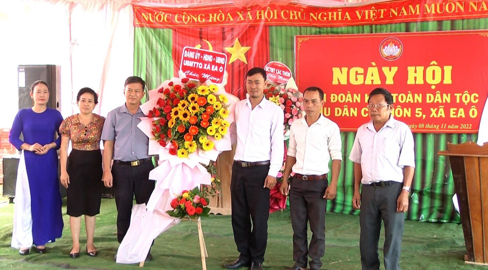 Ban công tác MT thôn 5 – xã EaÔ tổ chức Ngày Hội đại đoàn kết toàn dân năm 2022
