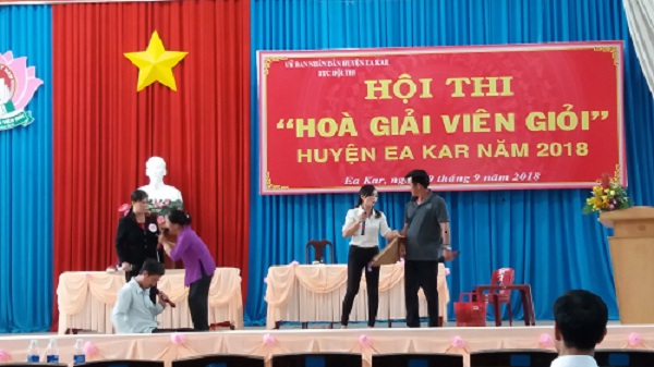 Hoi_thi_1