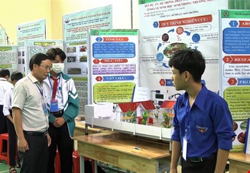 Vòng thi chính thức Cuộc thi Khoa học, kỹ thuật - Khởi nghiệp dành cho học sinh trung học cơ sở huyện Ea Kar, năm học 2022-2023