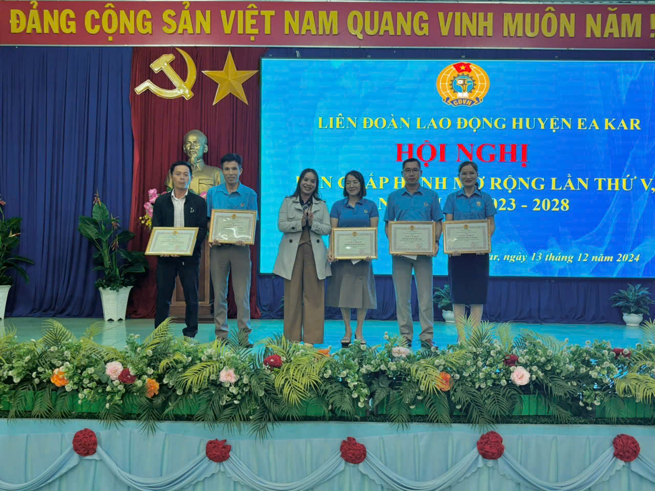 5494d55efa02475c1e13