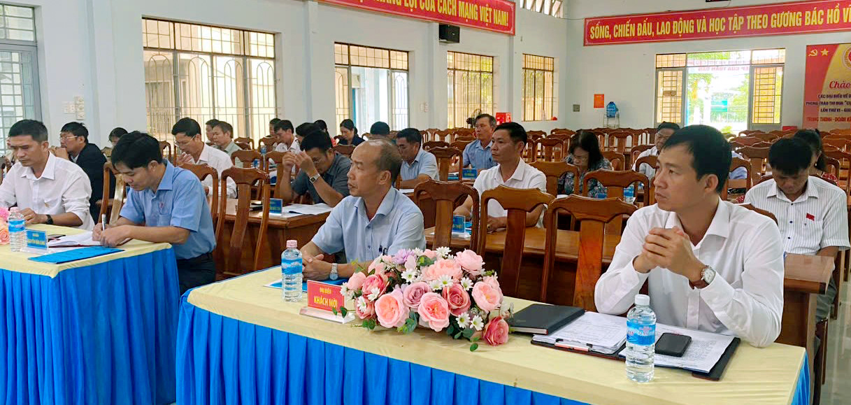 HĐND thị trấn EaKnốp khóa VIII, nhiệm kỳ 2021 – 2026 Tổ chức kỳ họp chuyên đề lần thứ 2.