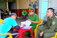 Công an xã Ea Kar tăng cường tuyên truyền, xử lý tình trạng độ chế xe trái phép